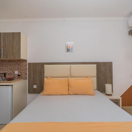 Apartments دوبرا فوفا الغرفة الصورة