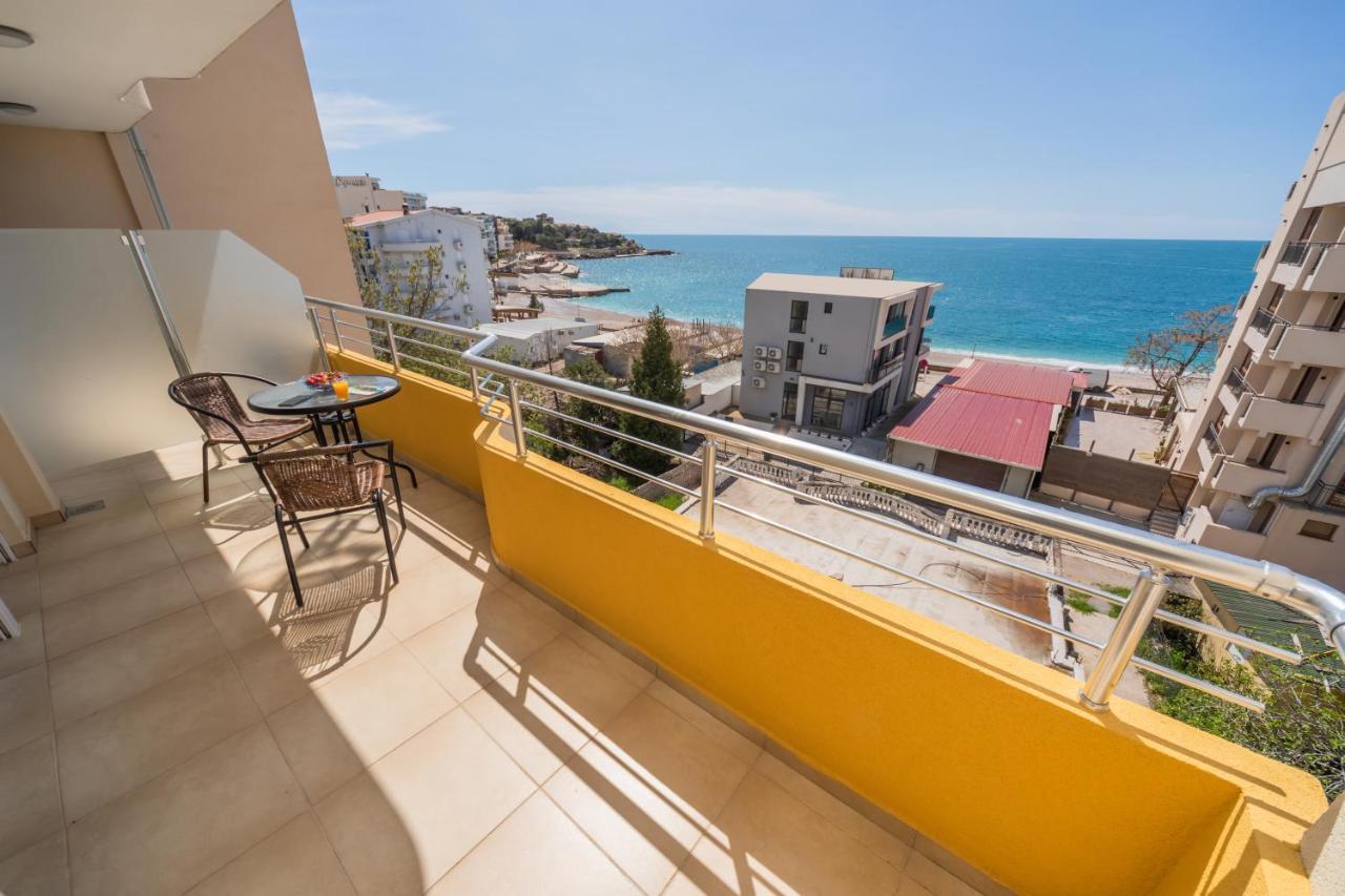 Apartments دوبرا فوفا المظهر الخارجي الصورة